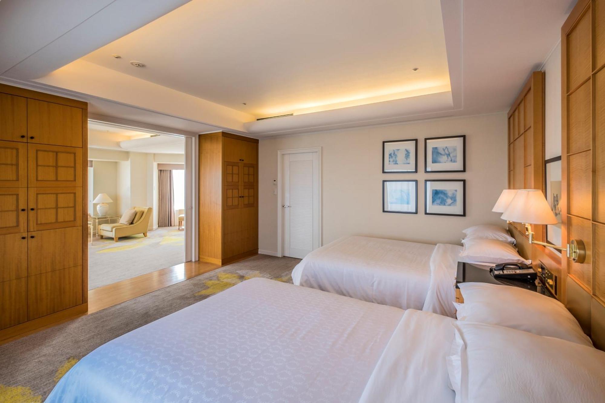 Sheraton Grande Ocean Resort Миядзаки Екстериор снимка