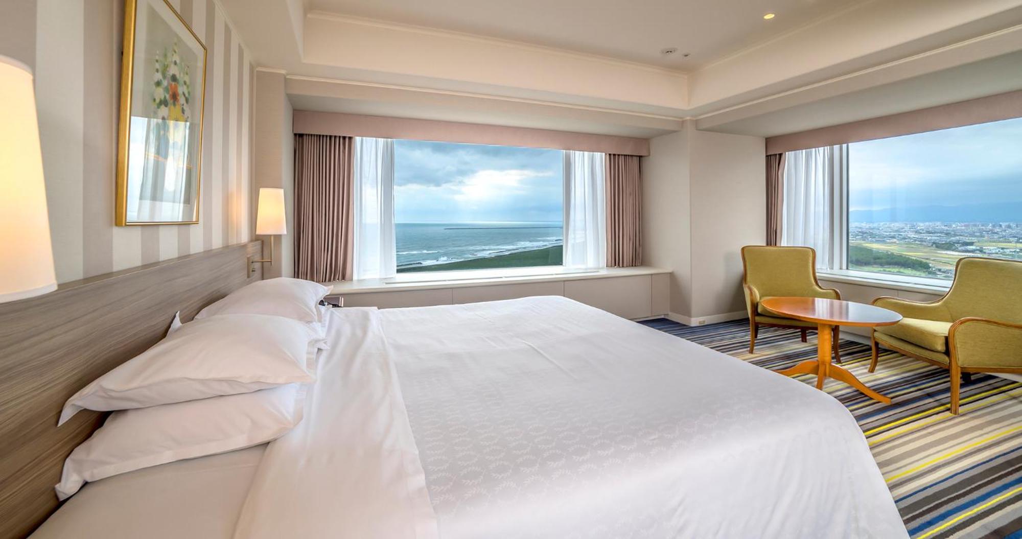 Sheraton Grande Ocean Resort Миядзаки Екстериор снимка